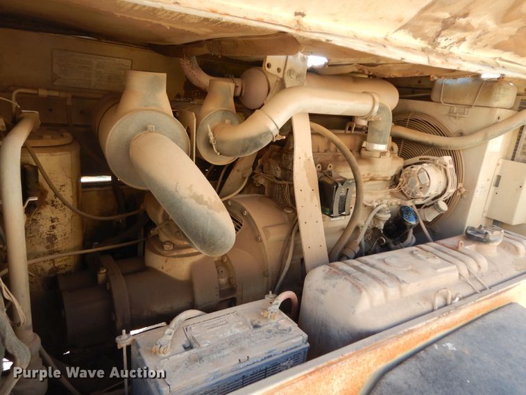 image for item DJ8175 1994 Ingersoll Rand 250  air compressor