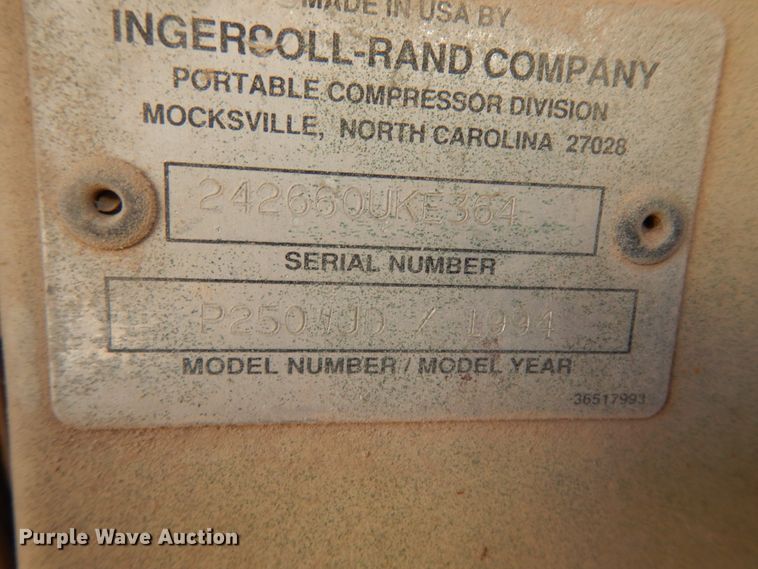 image for item DJ8175 1994 Ingersoll Rand 250  air compressor