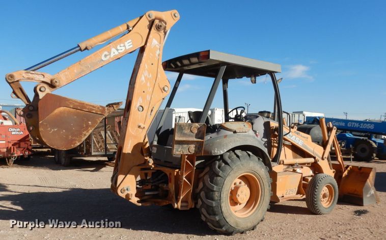 image for item DJ8176 2002 Case 580 Super M  backhoe