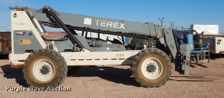image for item DJ8178 2006 Terex TH844C  telehandler