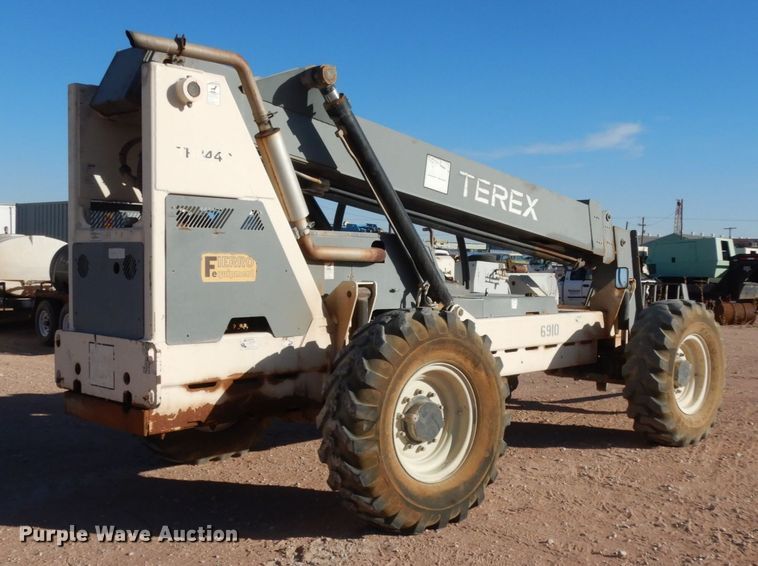 image for item DJ8178 2006 Terex TH844C  telehandler