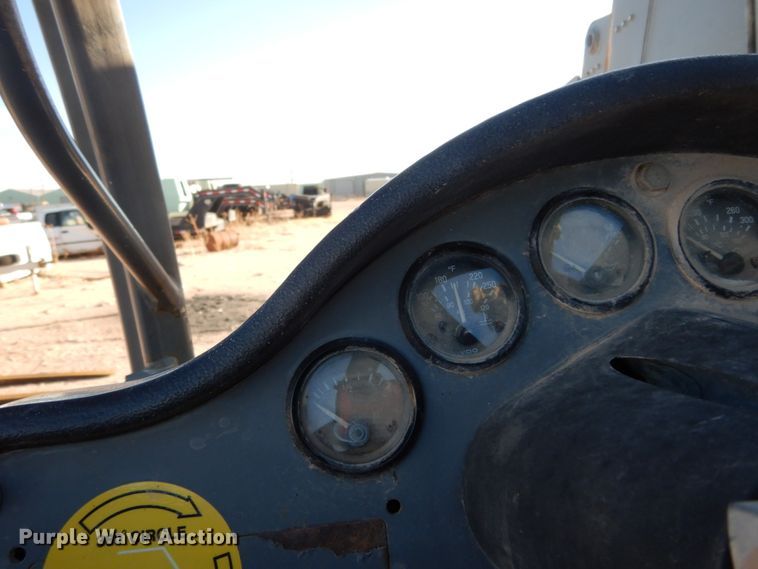 image for item DJ8178 2006 Terex TH844C  telehandler