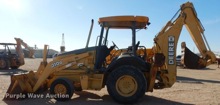 image for item DJ8179 2002 John Deere 310G  backhoe