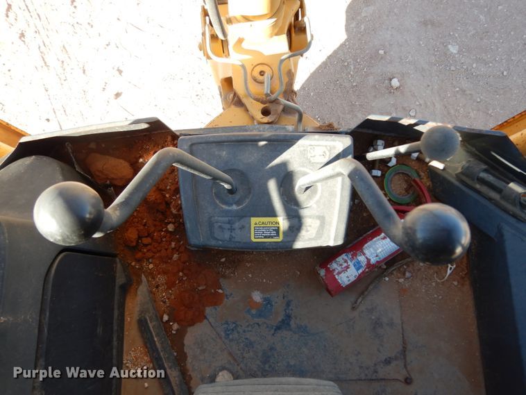 image for item DJ8179 2002 John Deere 310G  backhoe