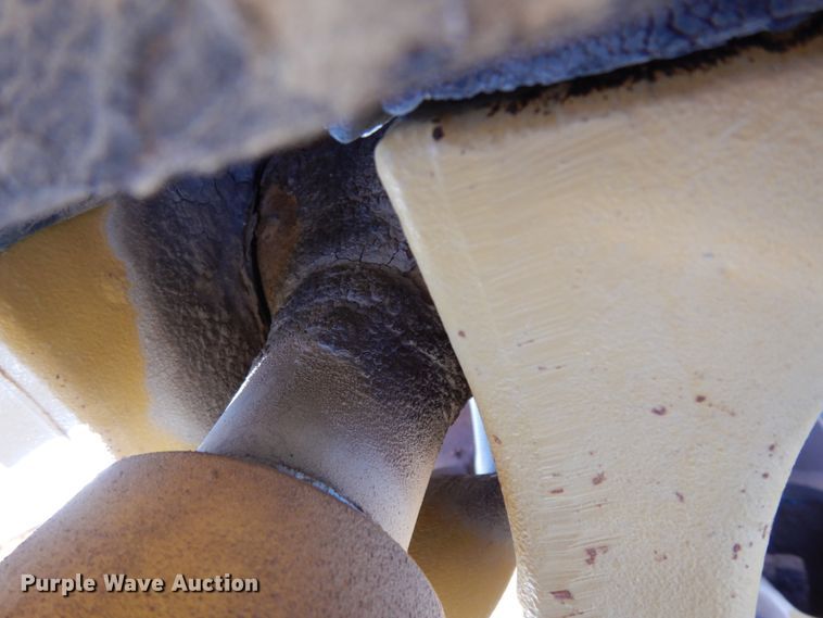 image for item DJ8179 2002 John Deere 310G  backhoe