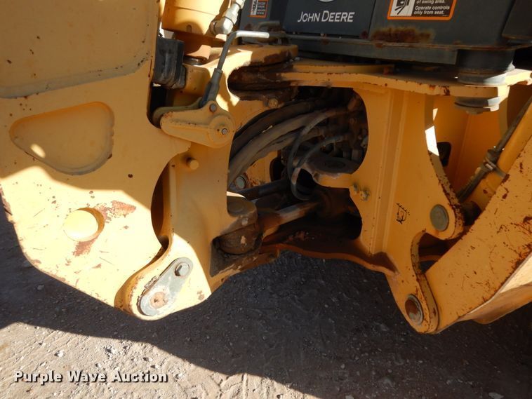 image for item DJ8179 2002 John Deere 310G  backhoe