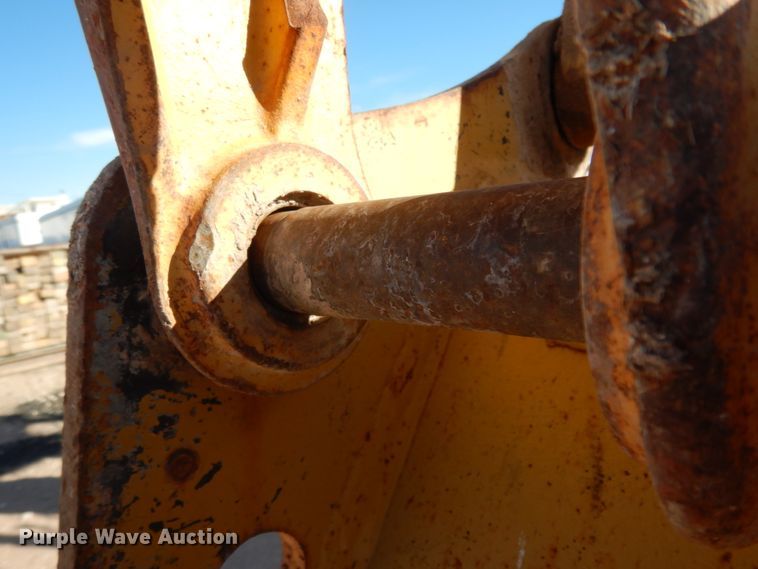 image for item DJ8179 2002 John Deere 310G  backhoe