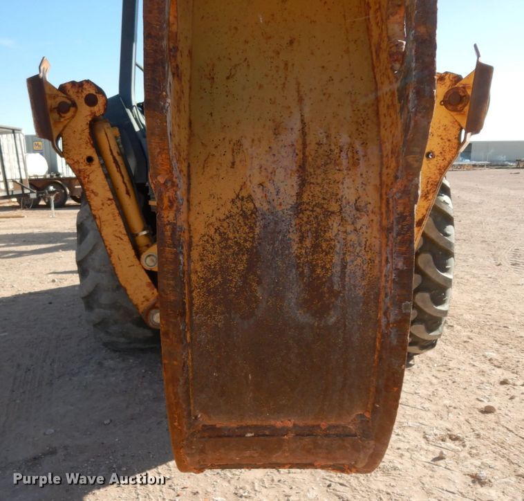 image for item DJ8179 2002 John Deere 310G  backhoe