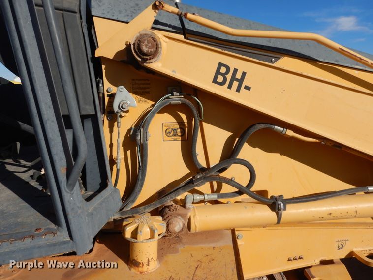 image for item DJ8179 2002 John Deere 310G  backhoe