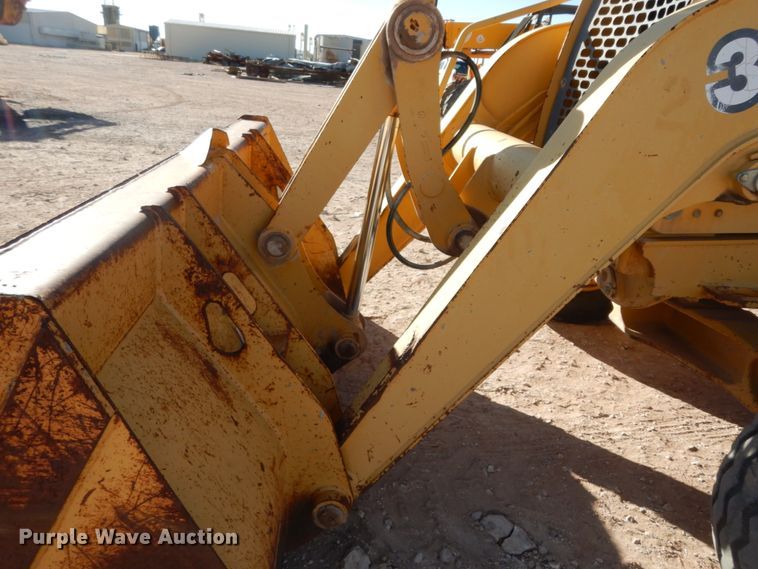 image for item DJ8179 2002 John Deere 310G  backhoe