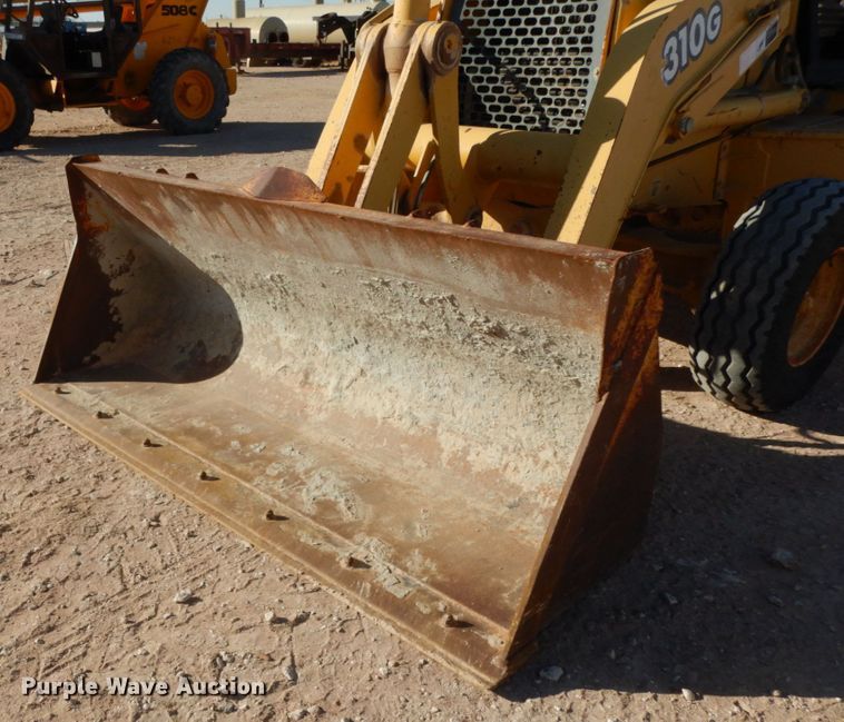 image for item DJ8179 2002 John Deere 310G  backhoe