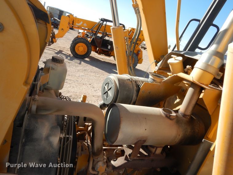 image for item DJ8179 2002 John Deere 310G  backhoe