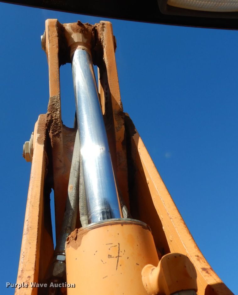 image for item DJ8180 2001 Case 580 Super M  backhoe