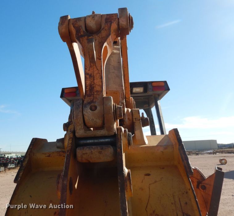 image for item DJ8180 2001 Case 580 Super M  backhoe