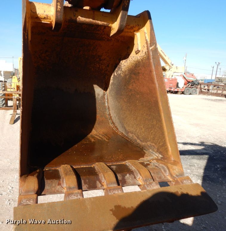 image for item DJ8180 2001 Case 580 Super M  backhoe