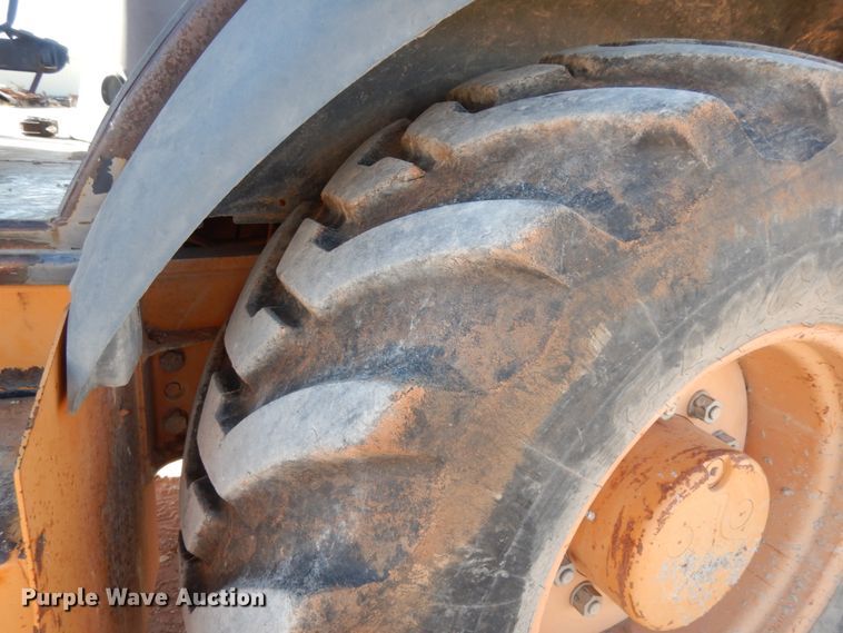 image for item DJ8180 2001 Case 580 Super M  backhoe