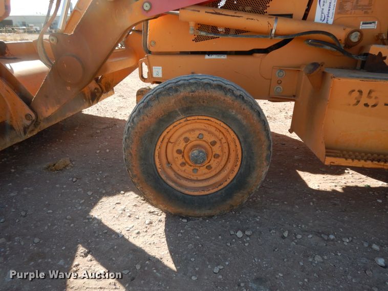 image for item DJ8180 2001 Case 580 Super M  backhoe