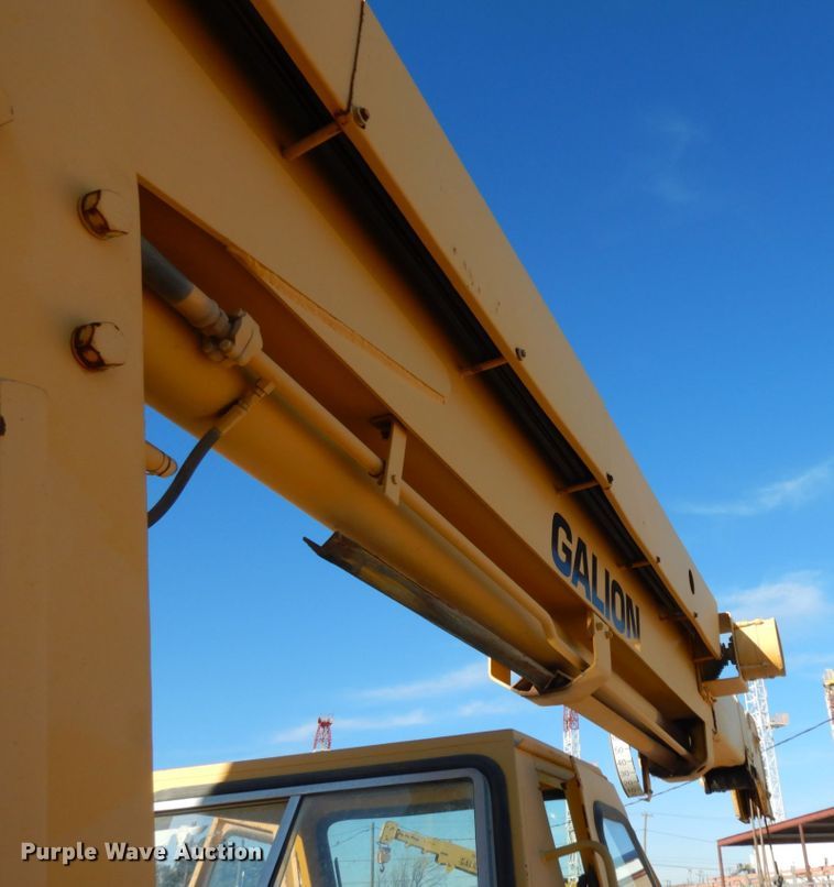 image for item DJ8181 1971 Galion 150A  crane