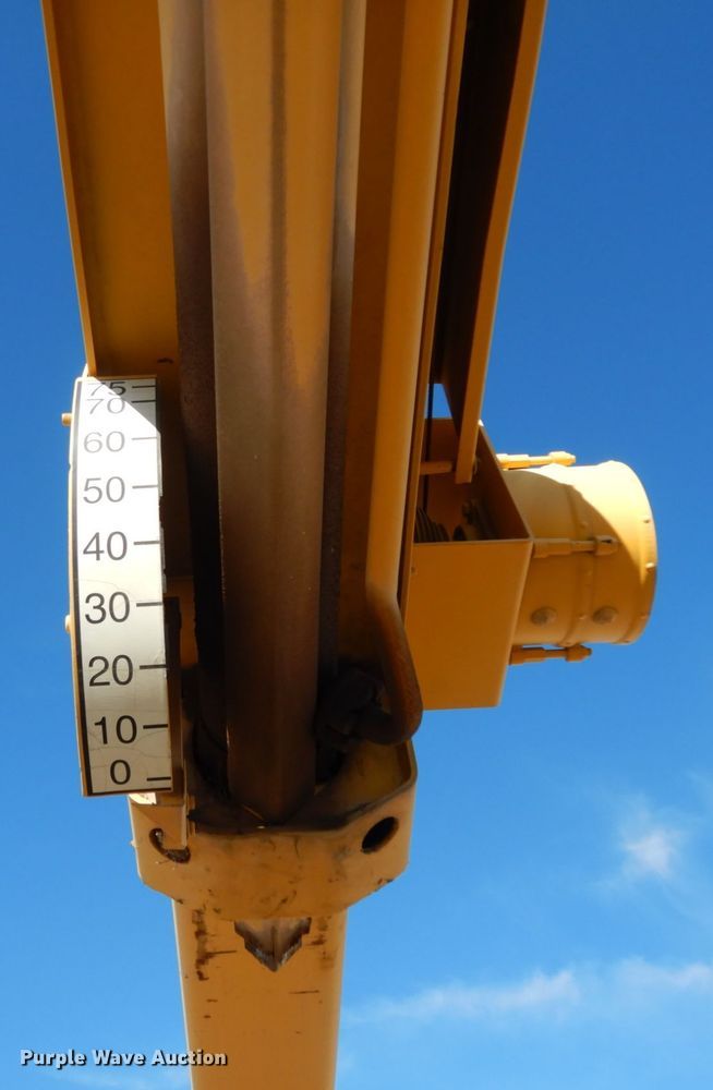 image for item DJ8181 1971 Galion 150A  crane