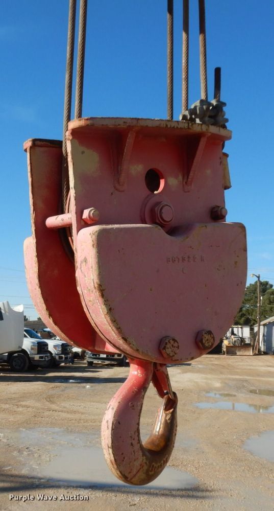 image for item DJ8181 1971 Galion 150A  crane