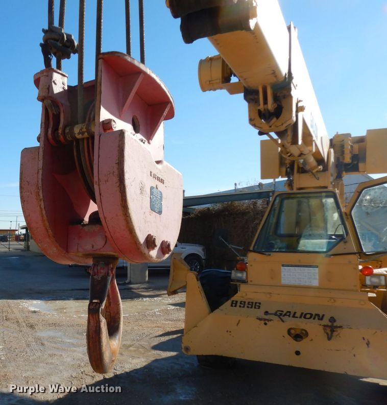 image for item DJ8181 1971 Galion 150A  crane