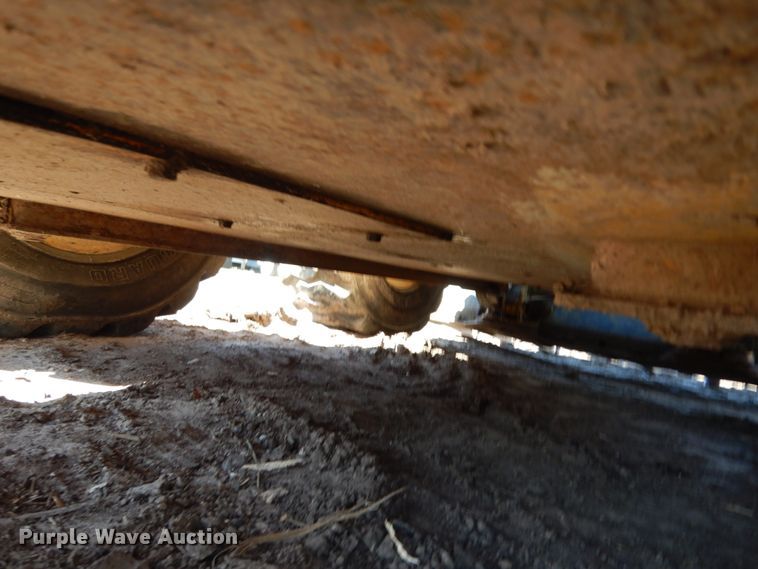 image for item DJ8187 2010 John Deere 332D  skid steer loader