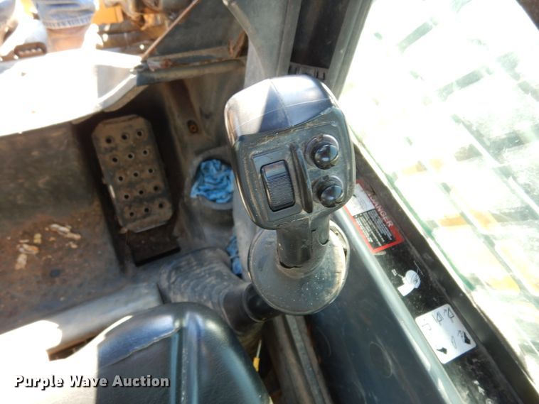 image for item DJ8189 2012 John Deere 333DT  skid steer loader