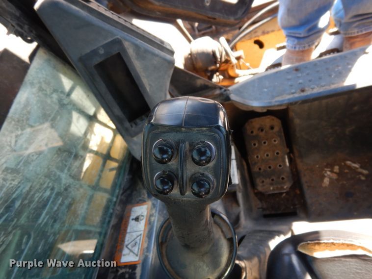 image for item DJ8189 2012 John Deere 333DT  skid steer loader