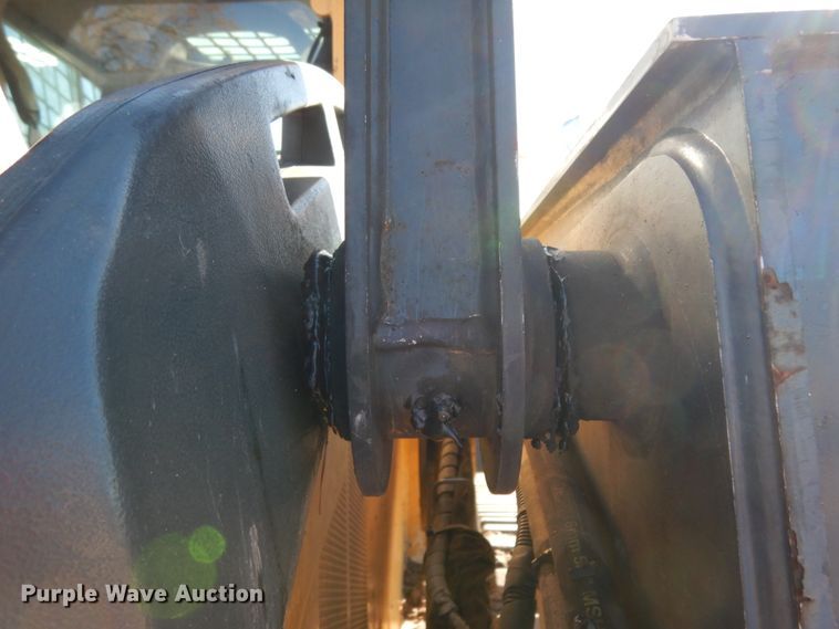 image for item DJ8189 2012 John Deere 333DT  skid steer loader