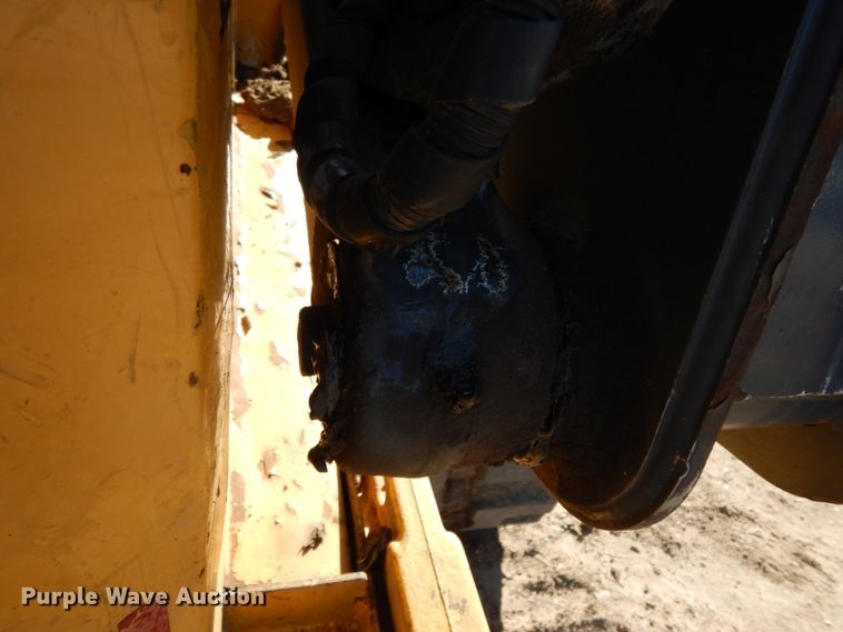 image for item DJ8189 2012 John Deere 333DT  skid steer loader