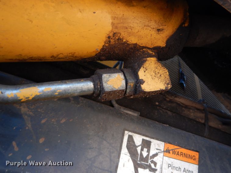 image for item DJ8189 2012 John Deere 333DT  skid steer loader