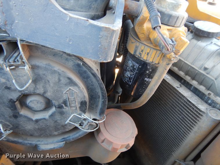 image for item DJ8189 2012 John Deere 333DT  skid steer loader