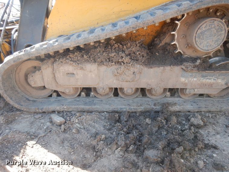 image for item DJ8189 2012 John Deere 333DT  skid steer loader