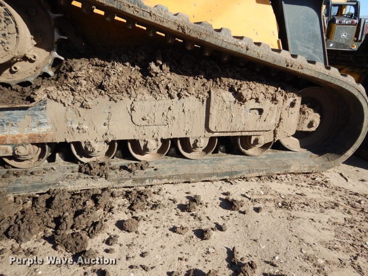 image for item DJ8189 2012 John Deere 333DT  skid steer loader