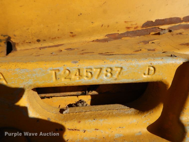 image for item DJ8189 2012 John Deere 333DT  skid steer loader