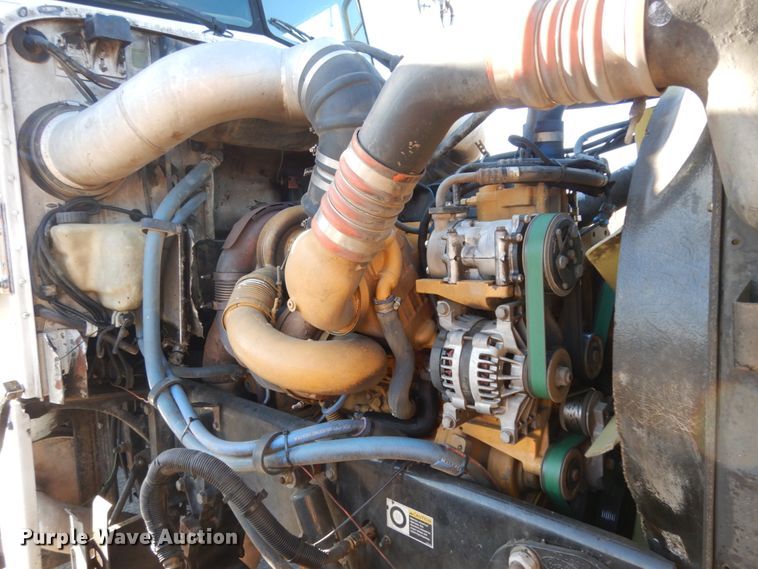 image for item DJ8193 2005 Peterbilt 379  dump truck