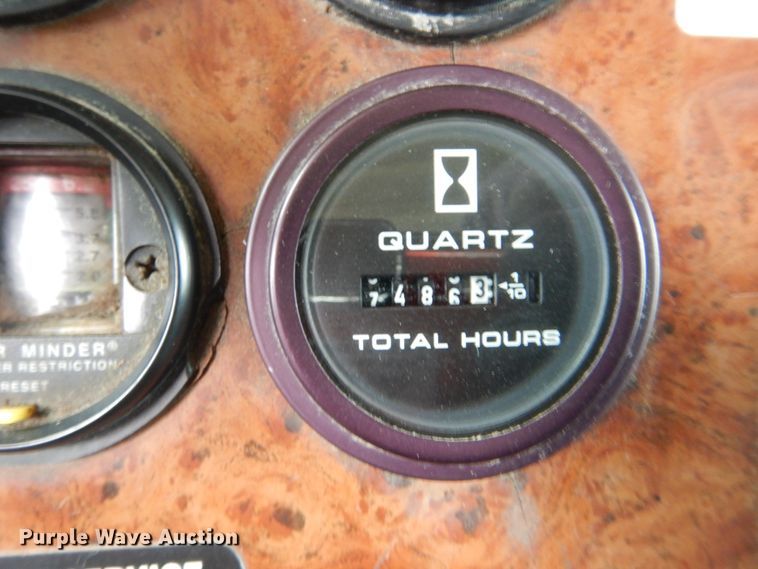 image for item DJ8593 2001 Peterbilt 378  dump truck