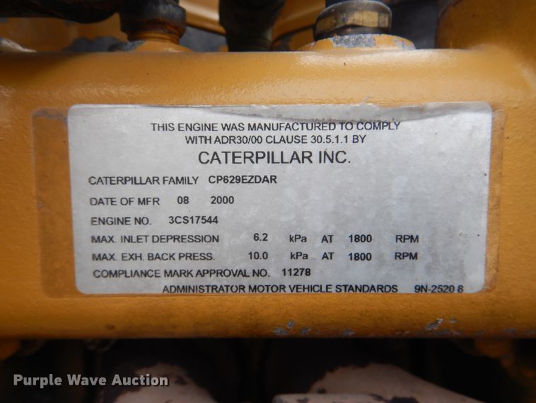 image for item DJ8593 2001 Peterbilt 378  dump truck