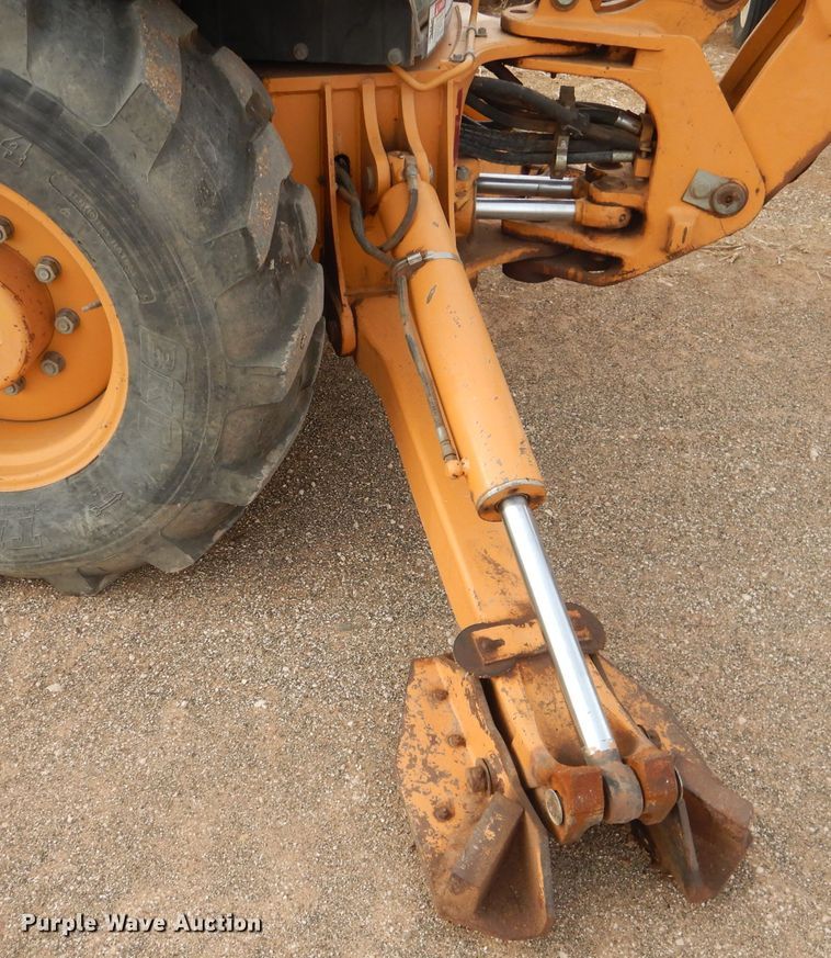 image for item DJ8821 Case 580 Super L  backhoe