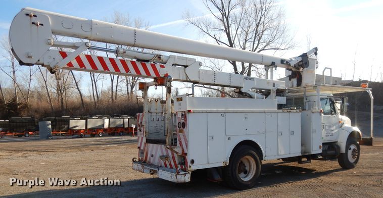 image for item DL2017 1998 International 4700  forestry bucket truck