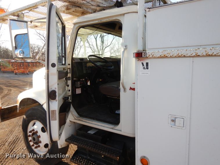 image for item DL2017 1998 International 4700  forestry bucket truck