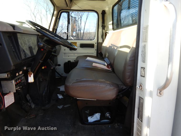 image for item DL2017 1998 International 4700  forestry bucket truck