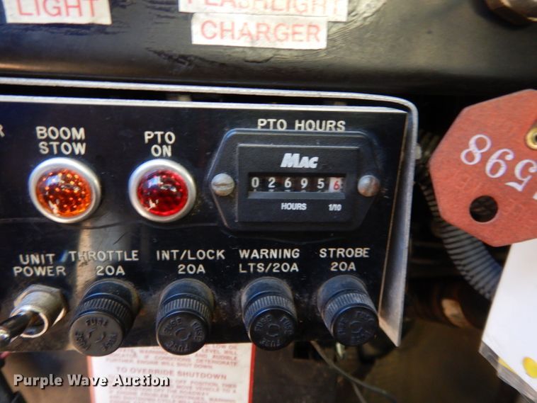 image for item DL2017 1998 International 4700  forestry bucket truck