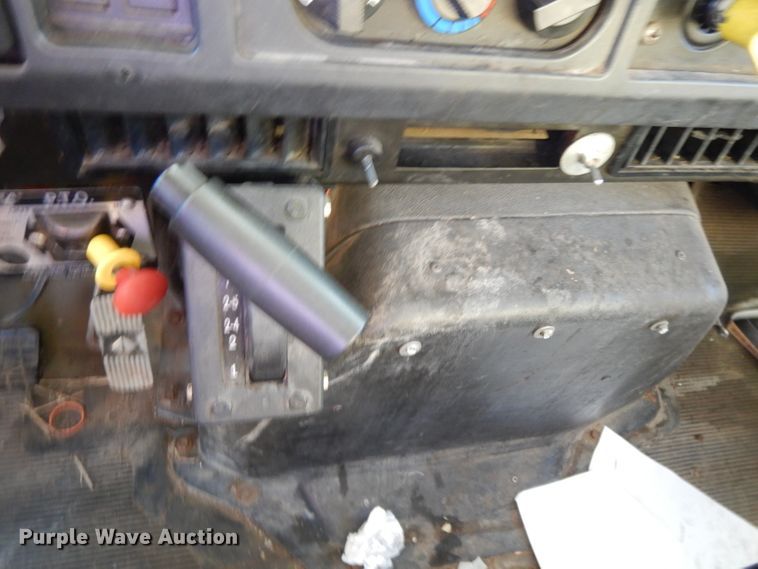 image for item DL2017 1998 International 4700  forestry bucket truck