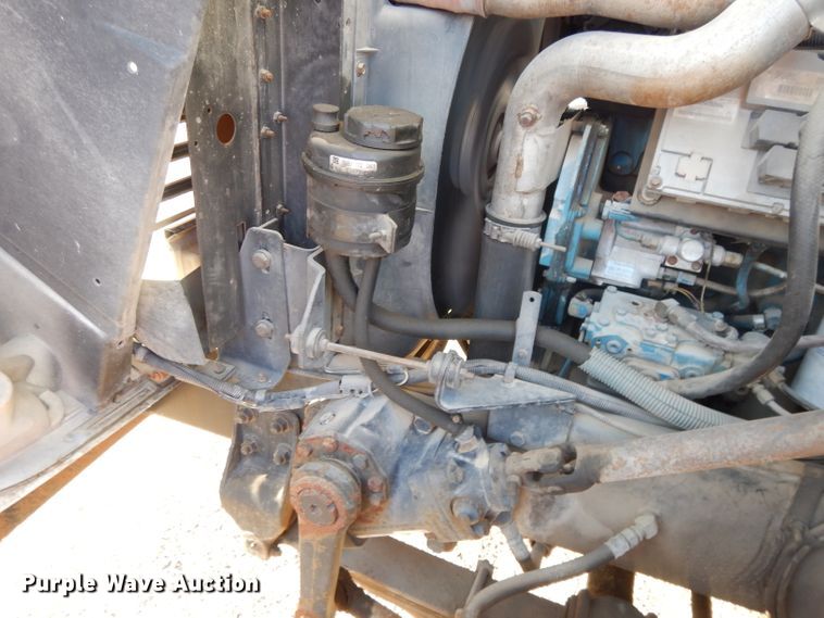 image for item DL2017 1998 International 4700  forestry bucket truck