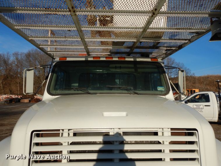 image for item DL2017 1998 International 4700  forestry bucket truck