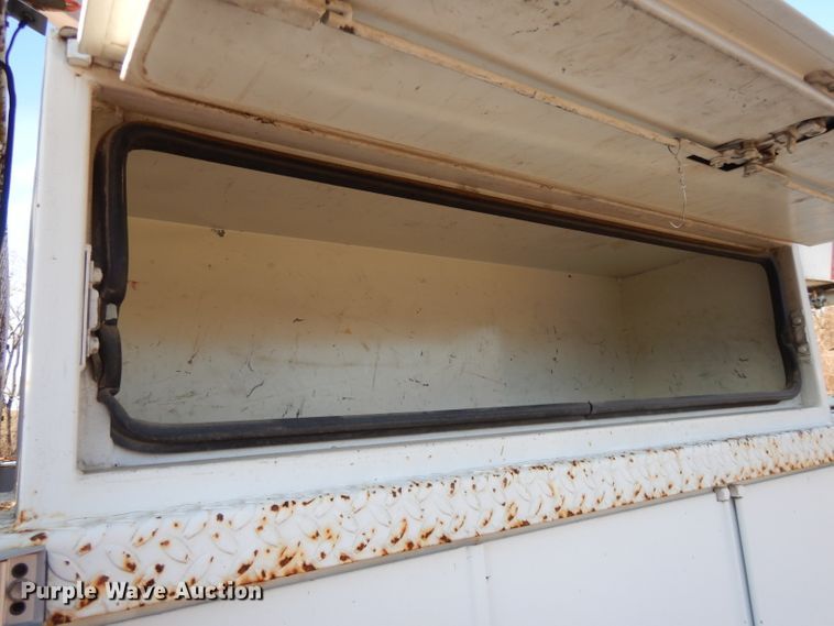 image for item DL2017 1998 International 4700  forestry bucket truck