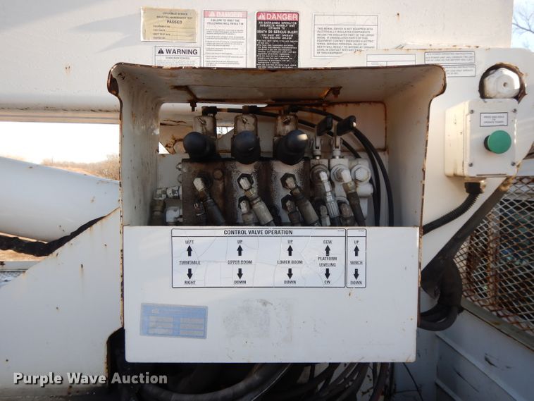 image for item DL2017 1998 International 4700  forestry bucket truck