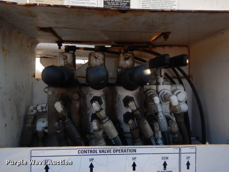 image for item DL2017 1998 International 4700  forestry bucket truck