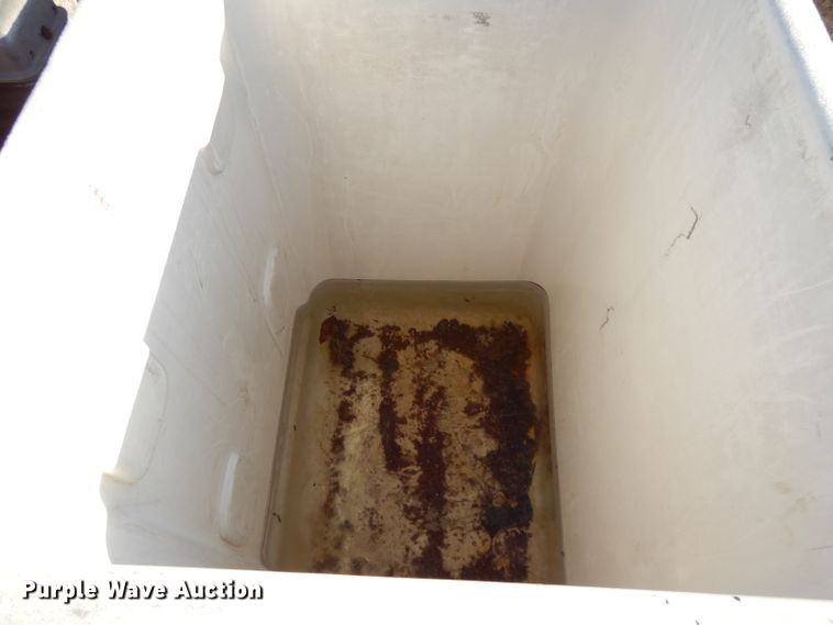 image for item DL2017 1998 International 4700  forestry bucket truck